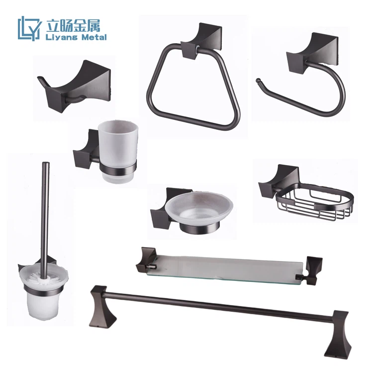 Kompleti kupaonskog pribora od poliranog nikla